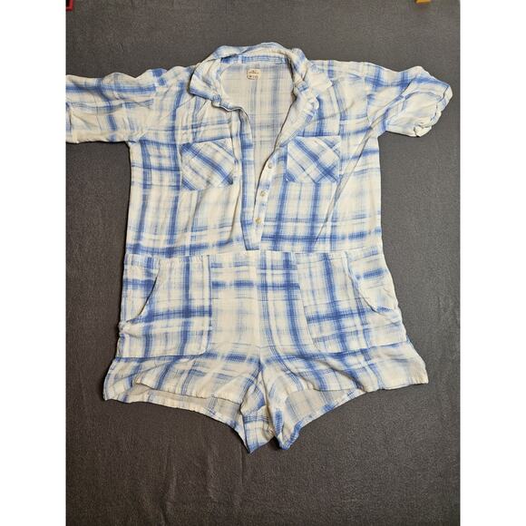 O'Neill Pants - O’Neill Romper Women’s Medium Blue White Short Sleeve Romper Button Up Cotton